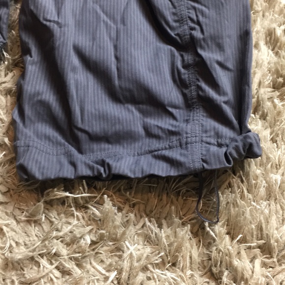 Lululemon Studio Crops - Picture 7 of 8